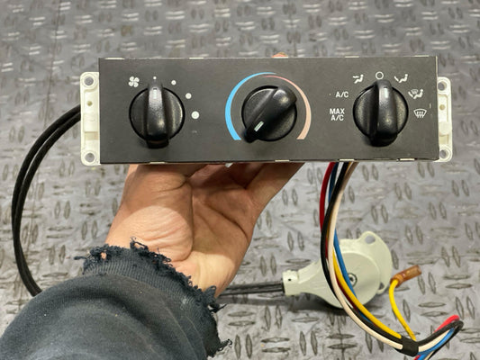 2003-04 Ford Mustang SVT Cobra HVAC Control Panel 295