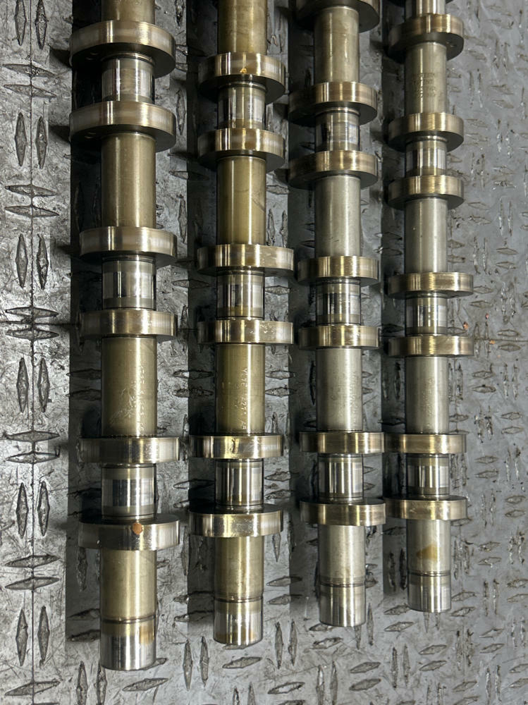 2003-04 Ford Mustang SVT Cobra OEM Camshaft Set- for 4.6 4V DOHC  295