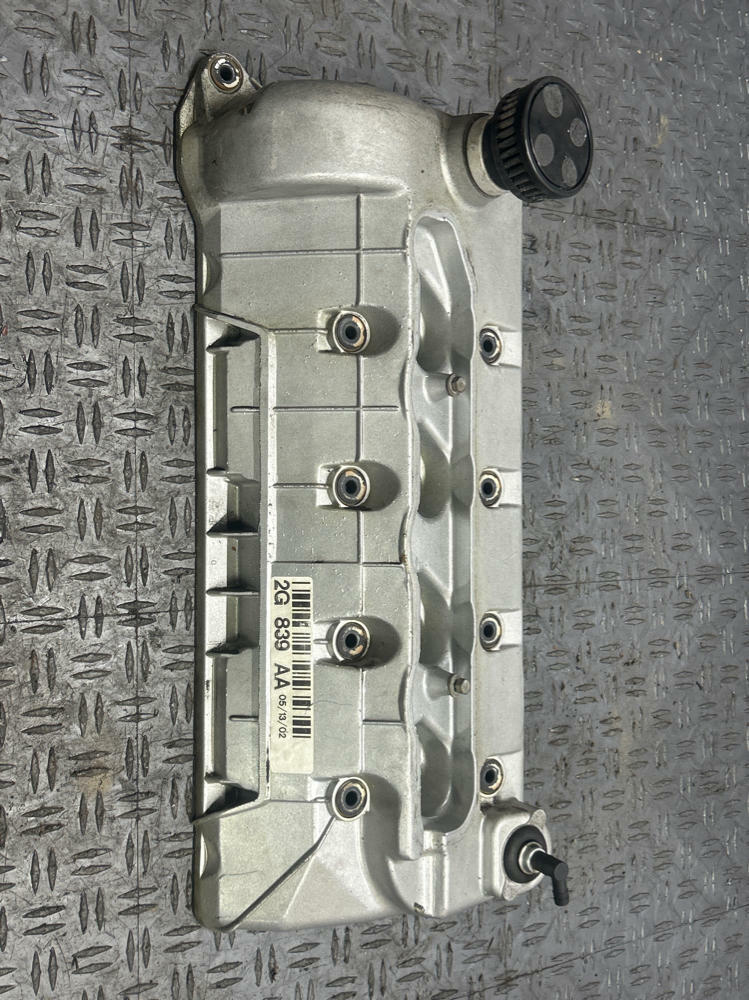 2003-04 Ford Mustang SVT Cobra OEM Driver LH Valve Cover 295