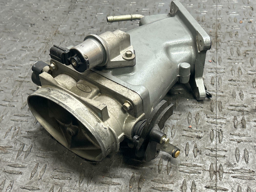 2003-04 Ford Mustang SVT Cobra Plenum & Throttle Body- for Eaton M112 S/C 295