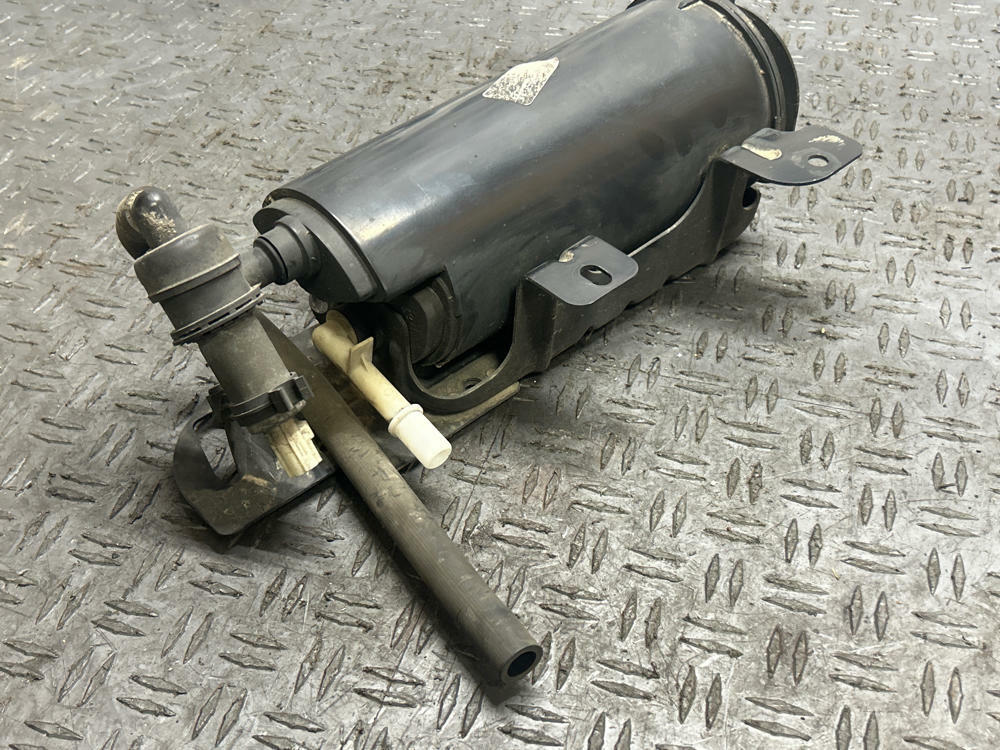 2003-04 Ford Mustang SVT Cobra Charcoal Evap Canister 295