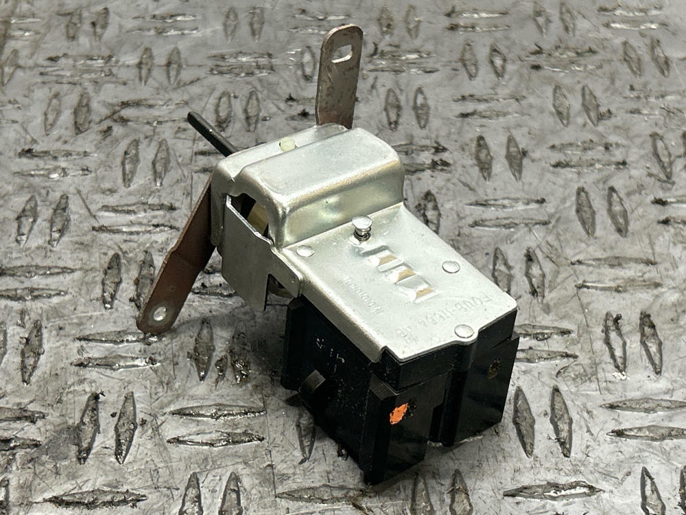 2003-04 Ford Mustang SVT Cobra Head Light Control Module 295