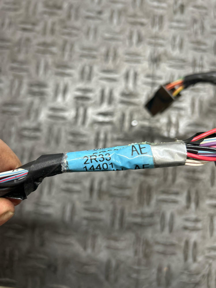 2003 Ford Mustang SVT Cobra Dash Harness 295