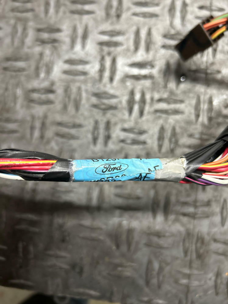 2003 Ford Mustang SVT Cobra Dash Harness 295