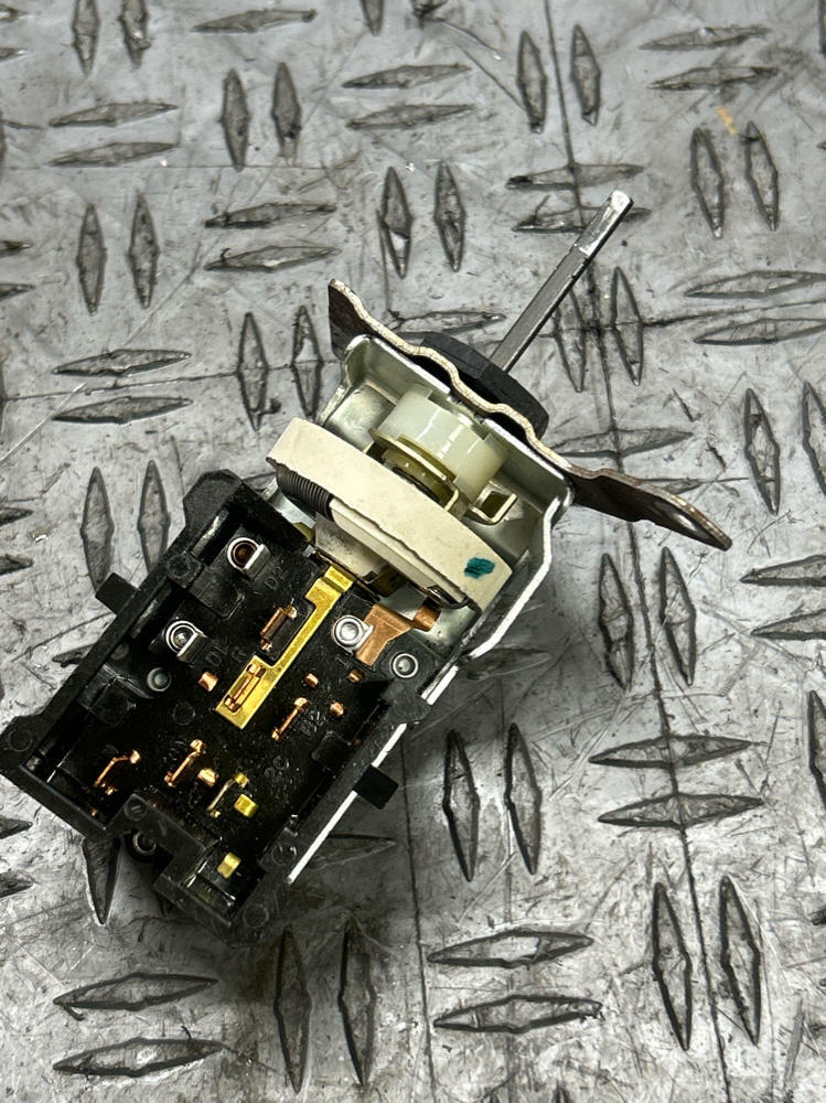 2003-04 Ford Mustang SVT Cobra Head Light Control Module 295