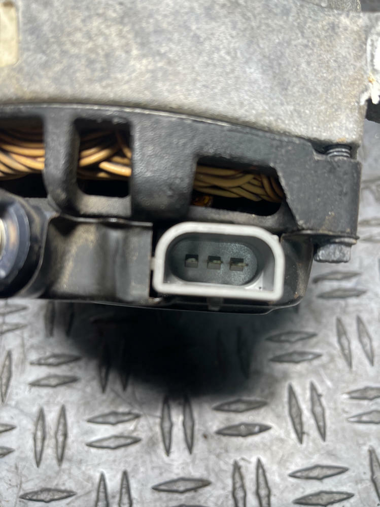 1999-04 Ford Mustang GT Alternator 300