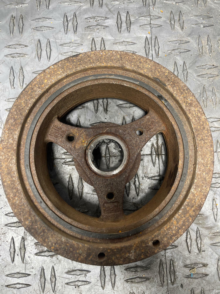 1999-04 Ford Mustang GT OEM Crank Pulley & Bolt 300