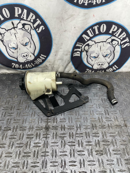 1999-04 Ford Mustang GT Power Steering Reservoir & Lines 300