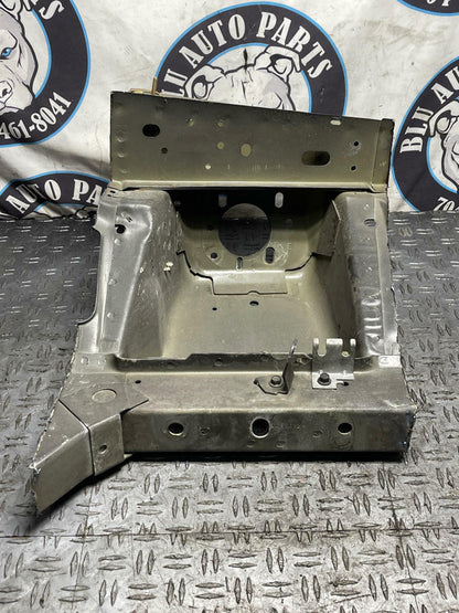 2003-04 Ford Mustang SVT Cobra Passenger RH Strut Tower 36k Miles 305
