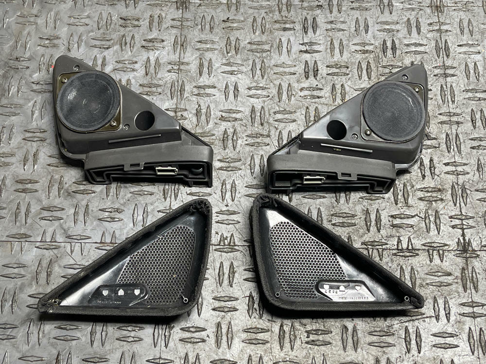 2003-04 Ford Mustang SVT Cobra Mach 460 Tweeters 36k Miles 305