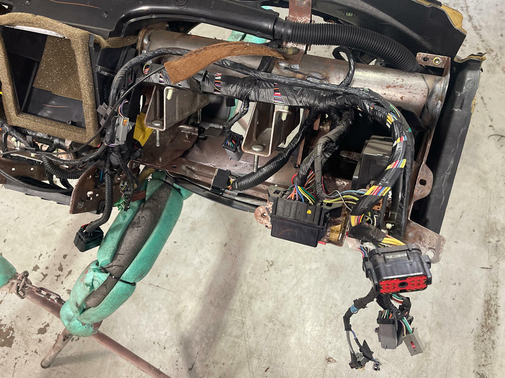 2003-04 Ford Mustang SVT Cobra Dash w/ Harness & GEM Module 36k Miles 305