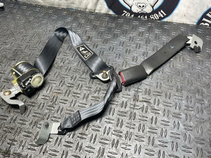 2003-04 Ford Mustang SVT Cobra Coupe Rear Seat Belts Pair LH RH 36k Miles 305