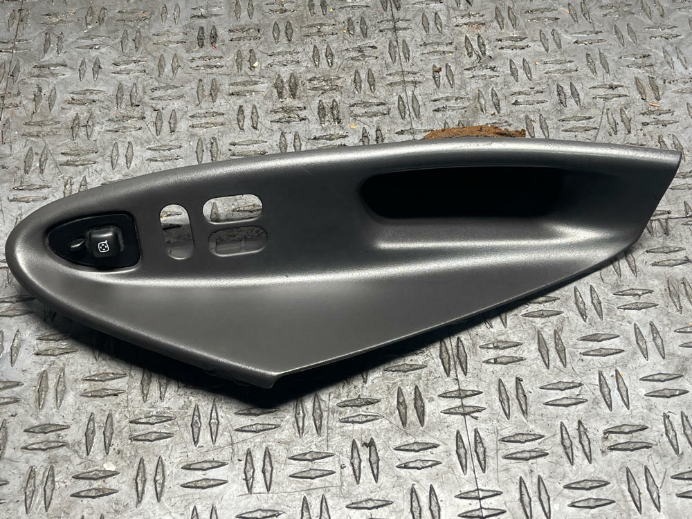 2003-04 Ford Mustang SVT Cobra Dark Charcoal Coupe Door Cups 36k Miles 305
