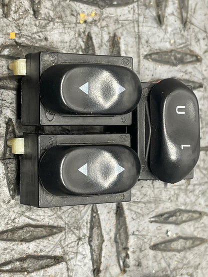 2003-04 Ford Mustang SVT Cobra Coupe Door Switches 36k Miles 305