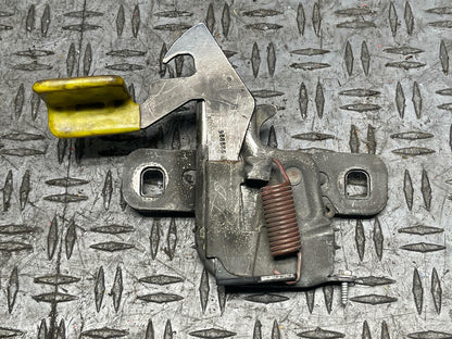 2003-04 Ford Mustang SVT Cobra OEM Hood Latch- NO CABLE 305