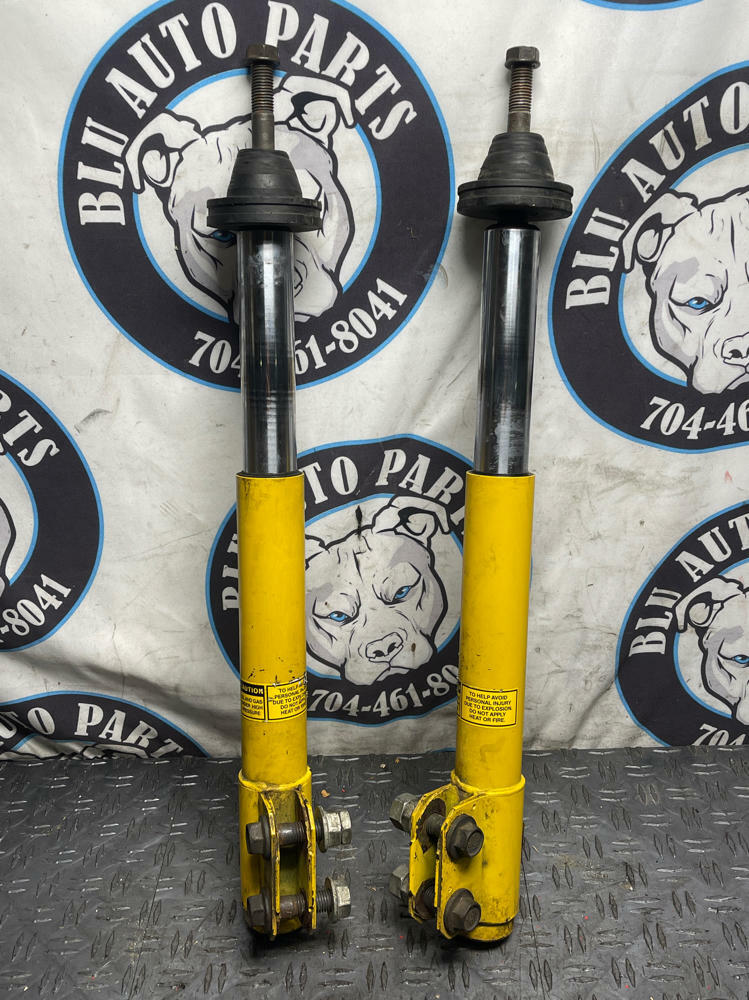 2003-04 Ford Mustang SVT Cobra Bilstein Front Strut Pair- for Coupe 305