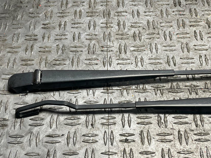 2003-04 Ford Mustang SVT Cobra OEM Wiper Arm Pair 305