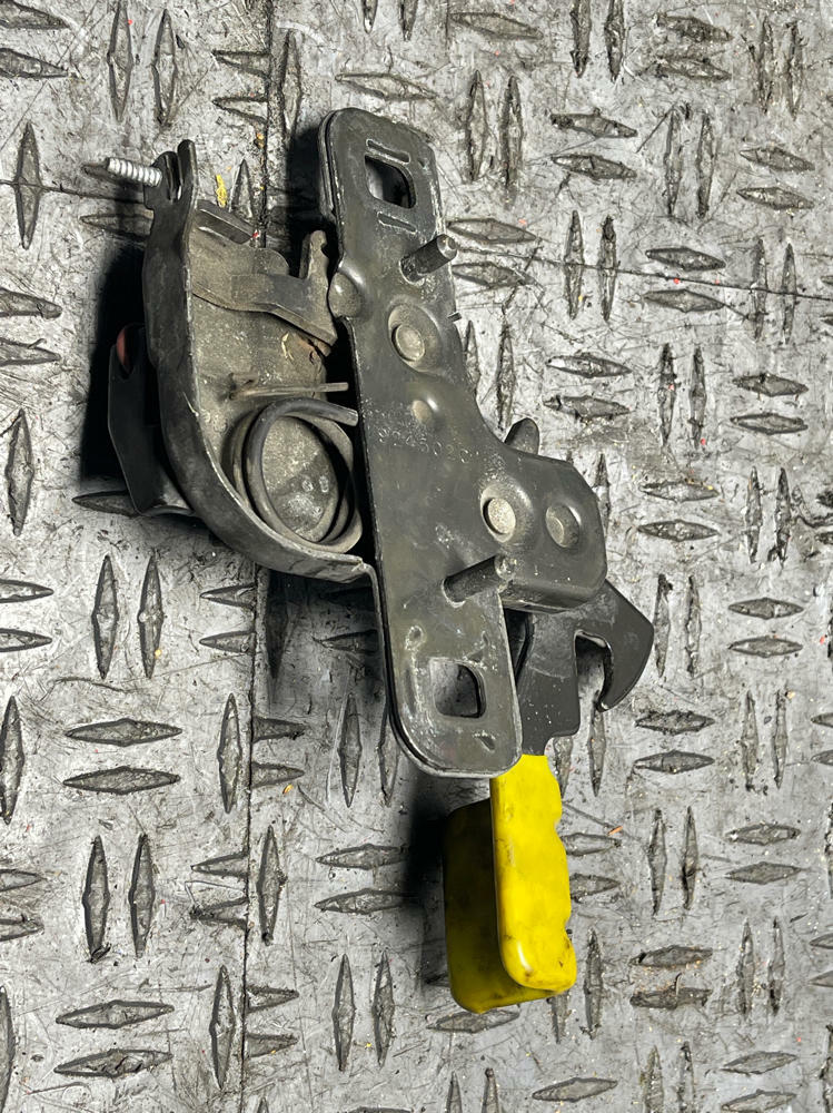 2003-04 Ford Mustang SVT Cobra OEM Hood Latch- NO CABLE 305