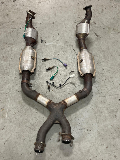 2003-04 Ford Mustang SVT Cobra MagnaFlow Catted X-Pipe Assembly 305
