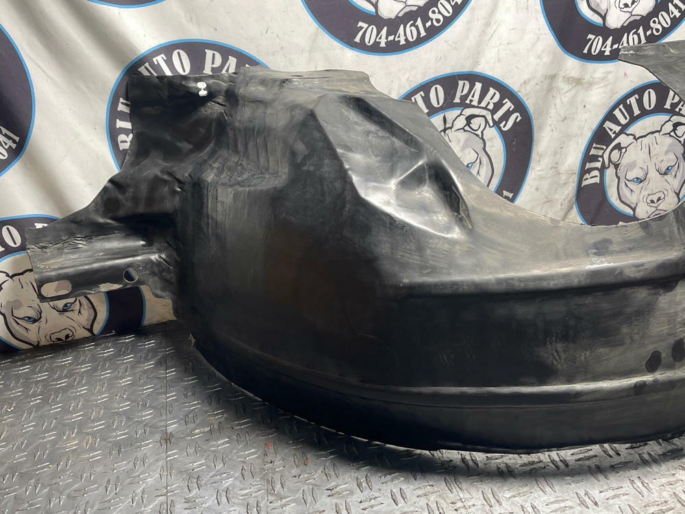 2003-04 Ford Mustang SVT Cobra OEM Passenger Front RH Wheel Well 305