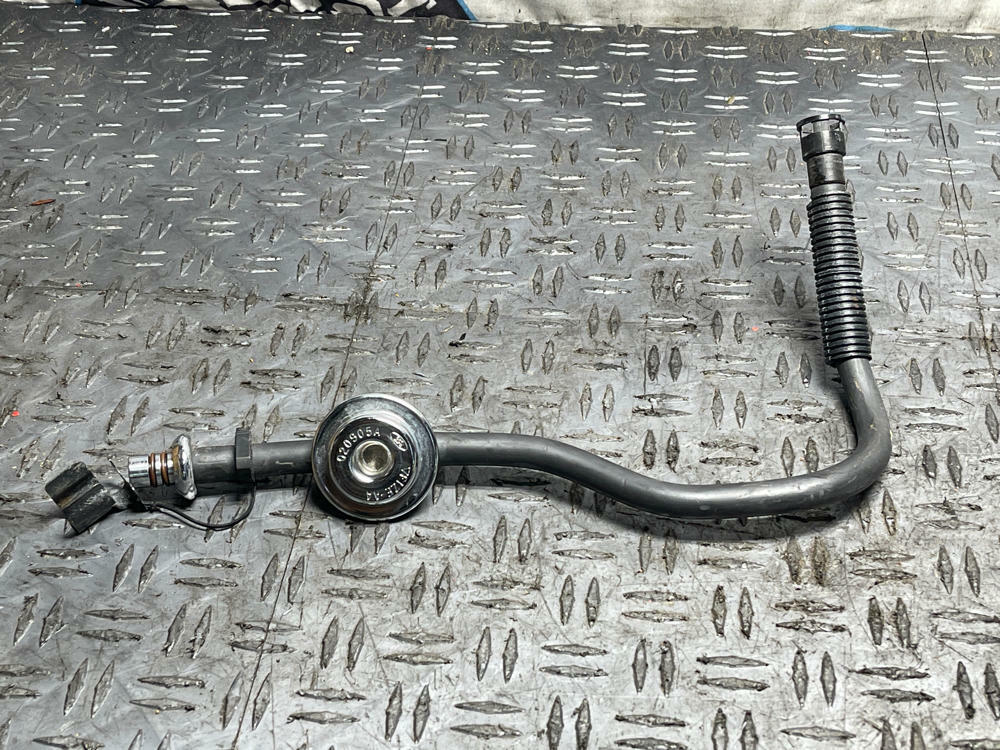 2003-04 Ford Mustang SVT Cobra OEM Fuel Dampener 305