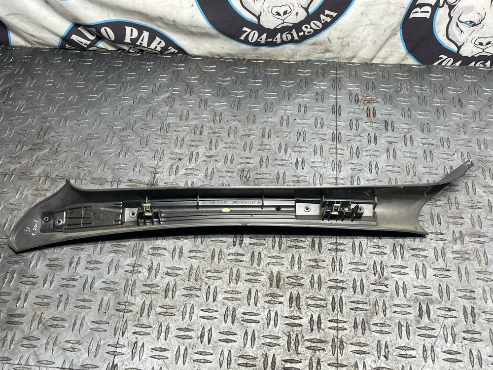 2003-04 Ford Mustang SVT Cobra OEM Pass. RH Interior Coupe A-Pillar 305