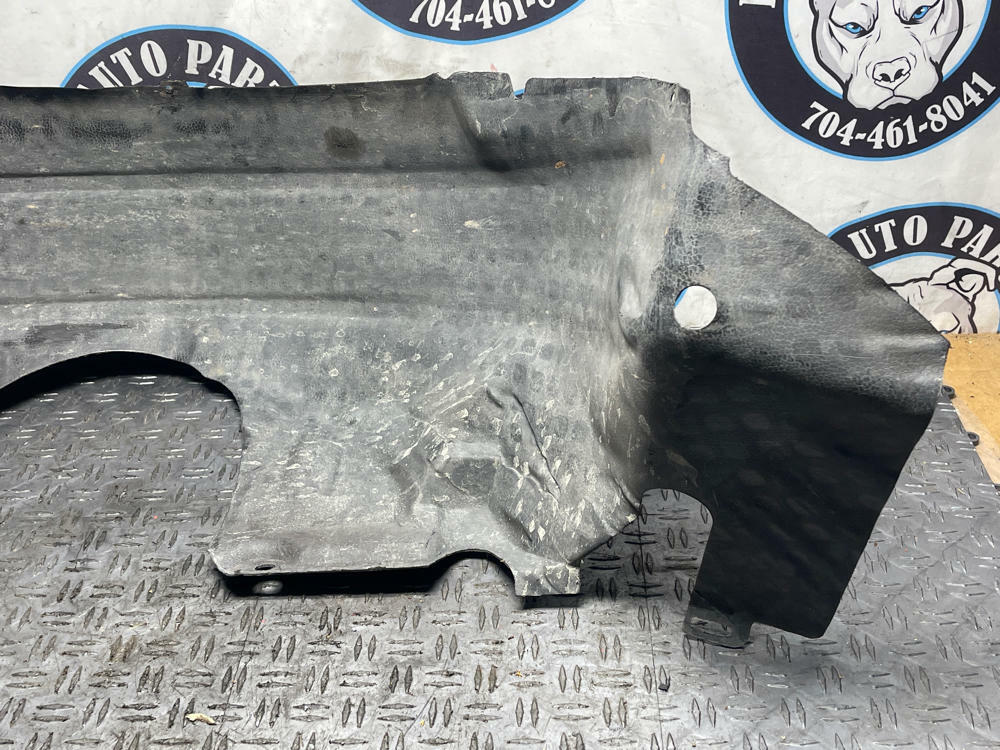 2003-04 Ford Mustang SVT Cobra OEM Passenger Front RH Wheel Well 305