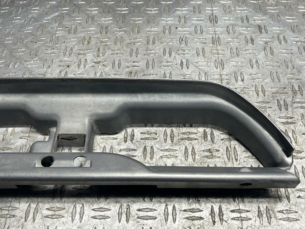 2003-04 Ford Mustang SVT Cobra OEM Front Grille Insert 305