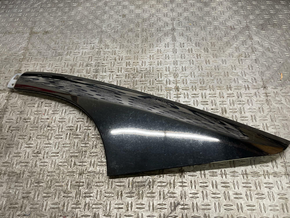 2003-04 Ford Mustang SVT Cobra Sail Panel & Qrtr Glass Set- Paint Code UA 305