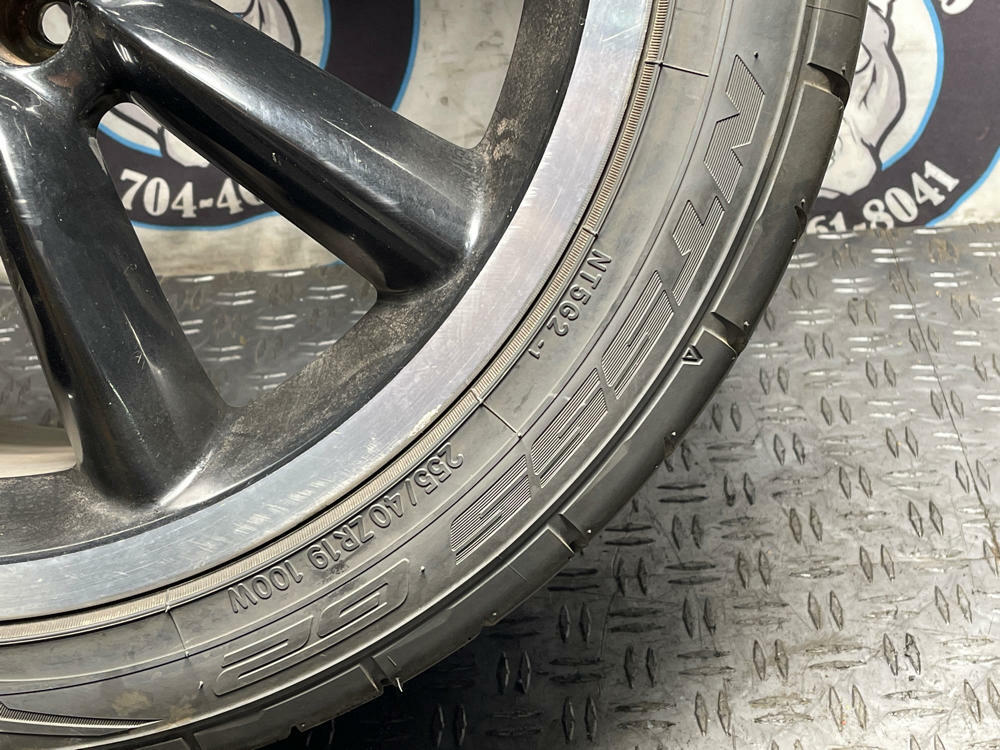2011-14 Ford Mustang Boss 302 OEM Front Wheel & Tire 87k Mile 307