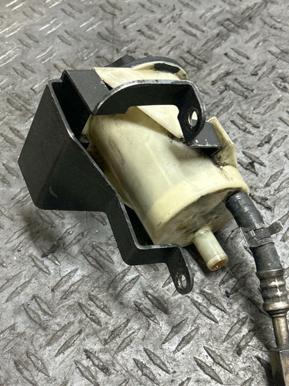 2003-04 Ford Mustang SVT Cobra PS Res w/ Bracket  & Return Line 304