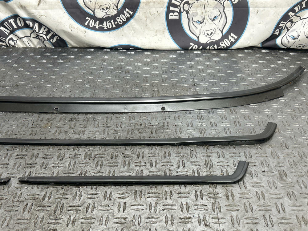 1987-93 Ford Mustang Notchback Rear Window Trim 304