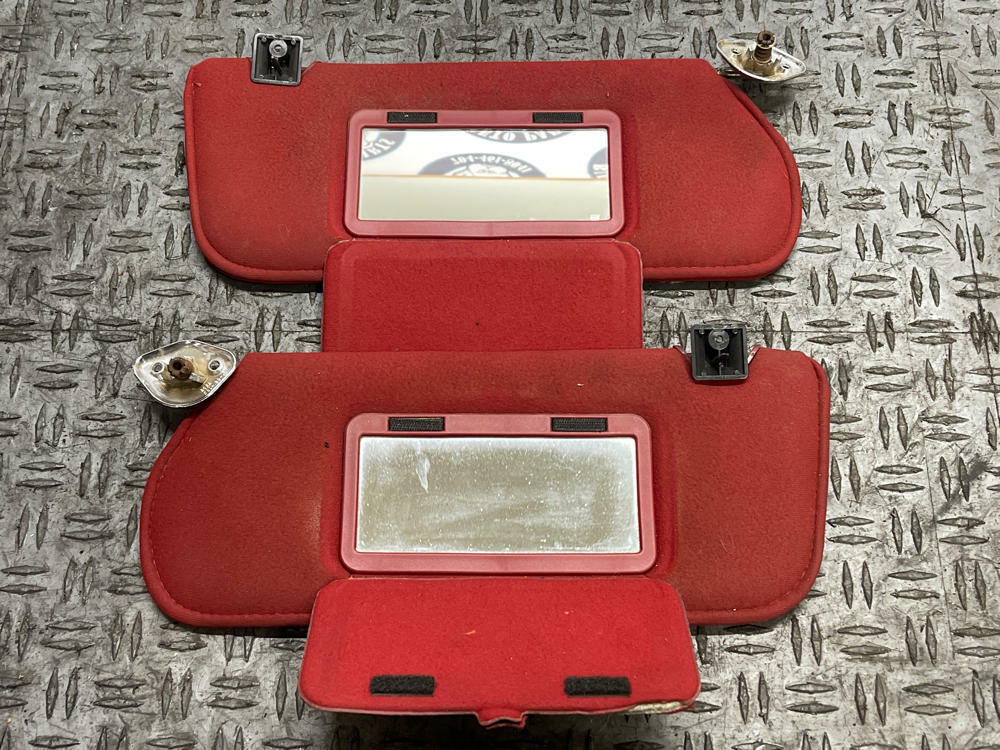 1987-93 Ford Mustang Red Sunvisors Coupe 304