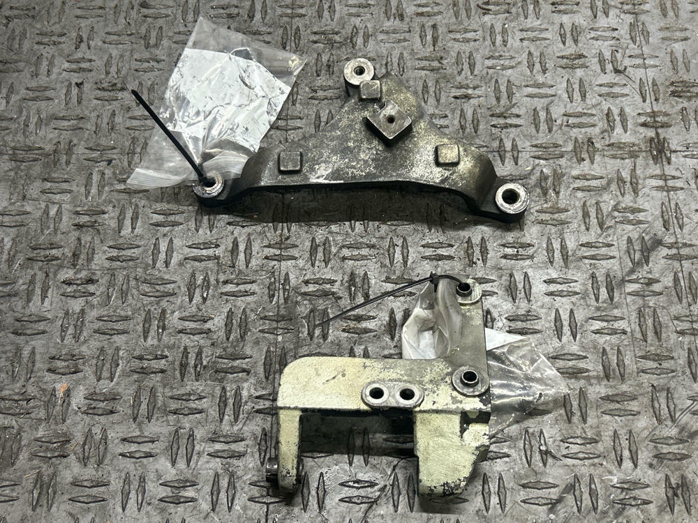 2003-04 Ford Mustang SVT Cobra Alternator Brackets 304