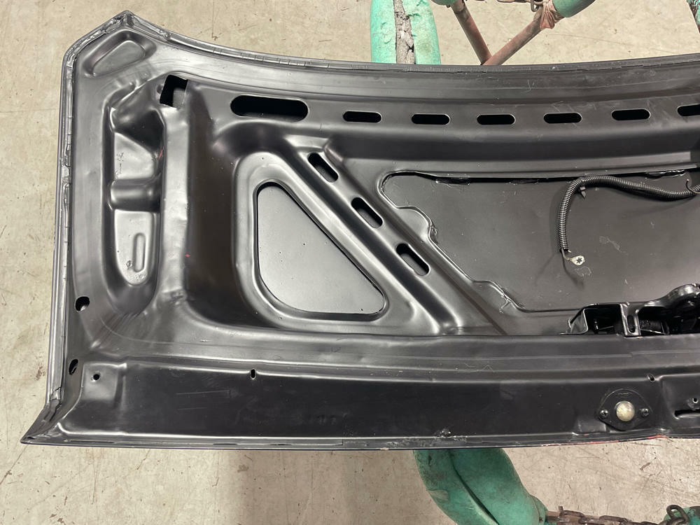 1987-93 Ford Mustang LX Coupe/ "Notch" Trunk Lid 304