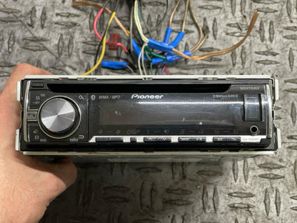 Pioneer DEH-X6600BS Single Din Radio 304