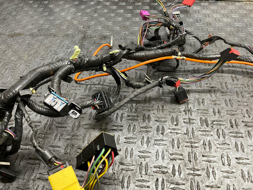 2003-04 Ford Mustang Dash Harness 304