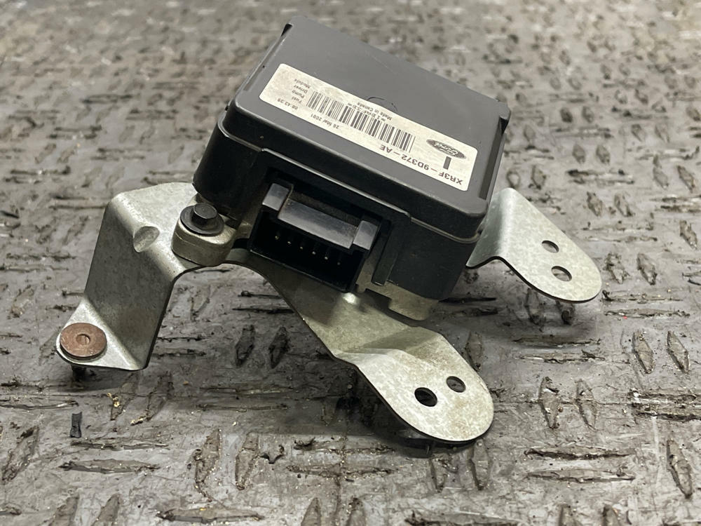 2003-04 Ford Mustang SVT Cobra Fuel Pump Driver Module 304
