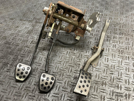 2003-04 Ford Mustang SVT Cobra Pedal Assembly 304
