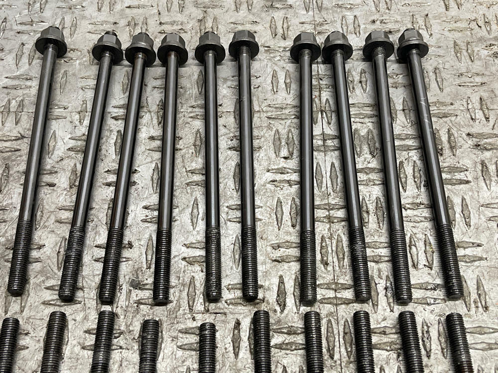 1996-04 Ford Mustang 4.6 SVT GT Saleen ARP 2000 Head Studs 304