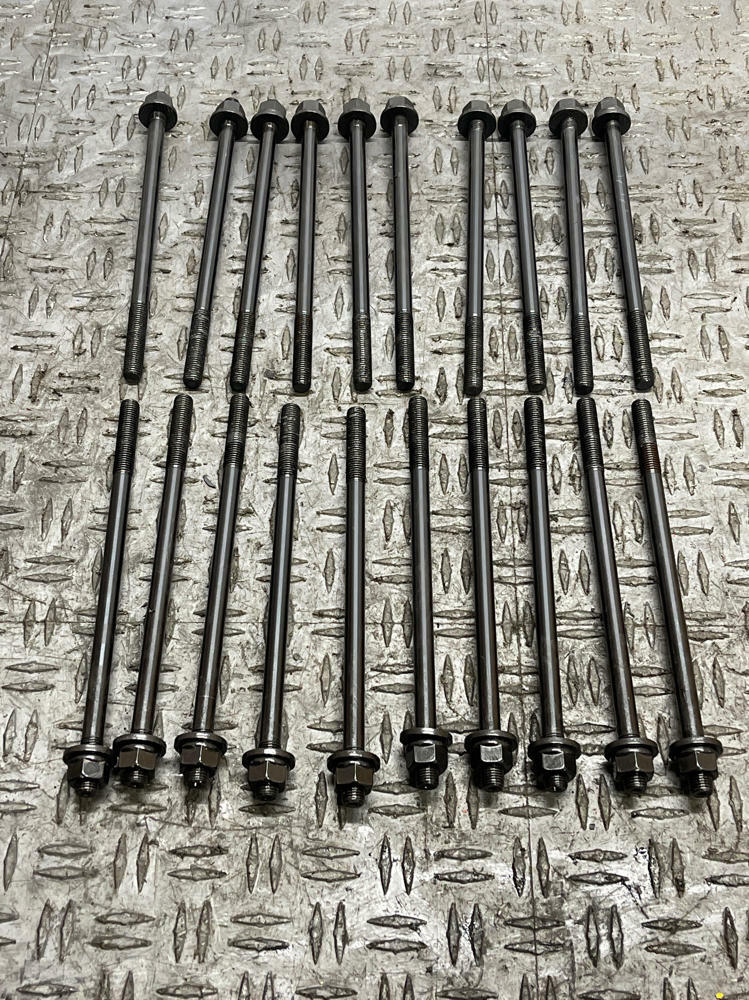 1996-04 Ford Mustang 4.6 SVT GT Saleen ARP 2000 Head Studs 304