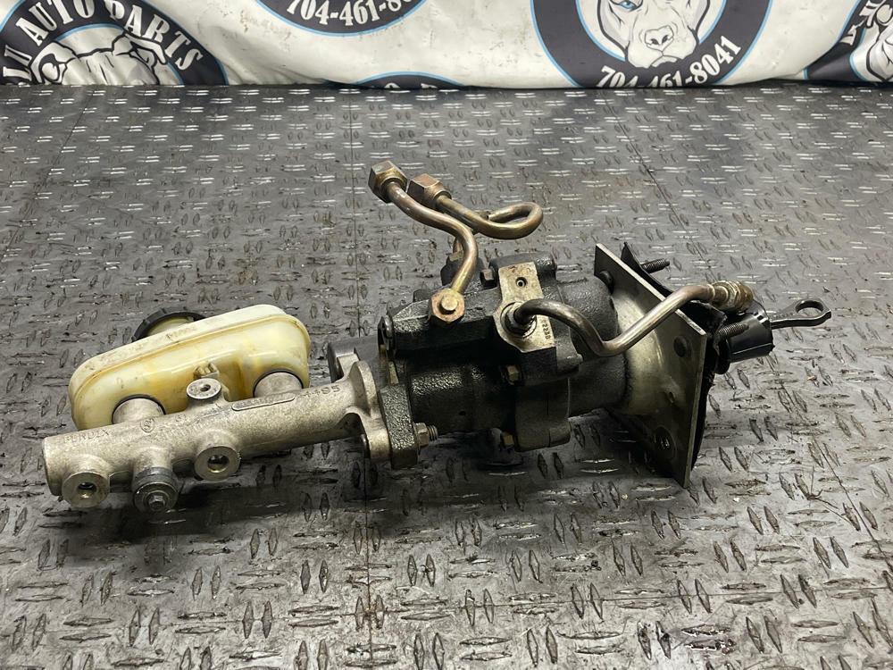 2003-04 Ford Mustang SVT Cobra Hydroboost Assembly 304