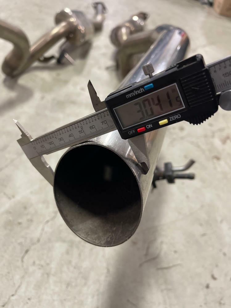 1979-93 Ford Mustang 2.5" Cat Back w/ Kooks Mufflers- FOR SRA 304