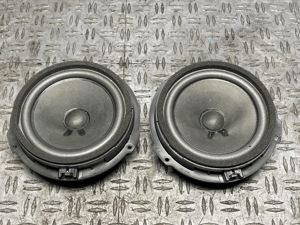2018-23 Ford Mustang Mach One Door Speakers Pair LH RH 299