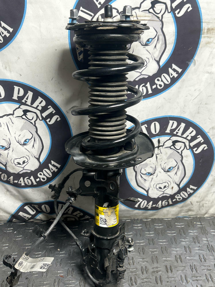 2018-23 Ford Mustang Mach One Pass RH MagneRide Strut Assembly 16k Miles 299