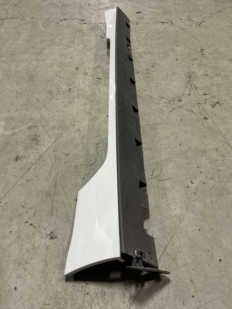 2018-23 Ford Mustang GT Mach One Passenger RH Side Skirt- Code YZ 299
