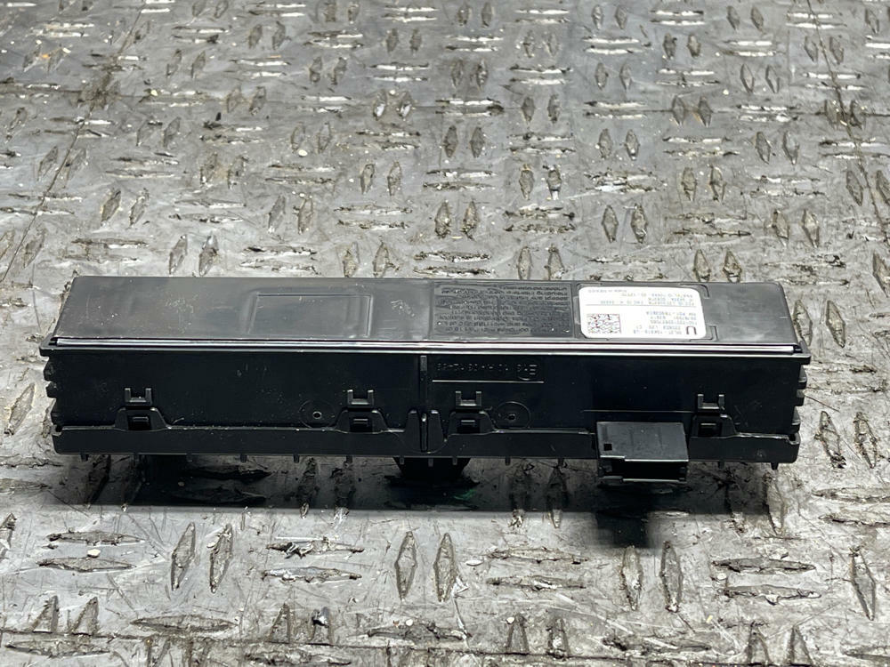 2018-23 Ford Mustang Mach One Keyless Entry Antenna Control Module 299