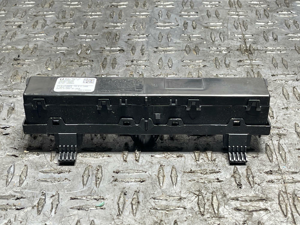 2018-23 Ford Mustang Mach One Keyless Entry Antenna Control Module 299