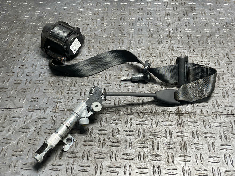 2018-23 Ford Mustang Mach One Front RH Passenger Seat Belt 299