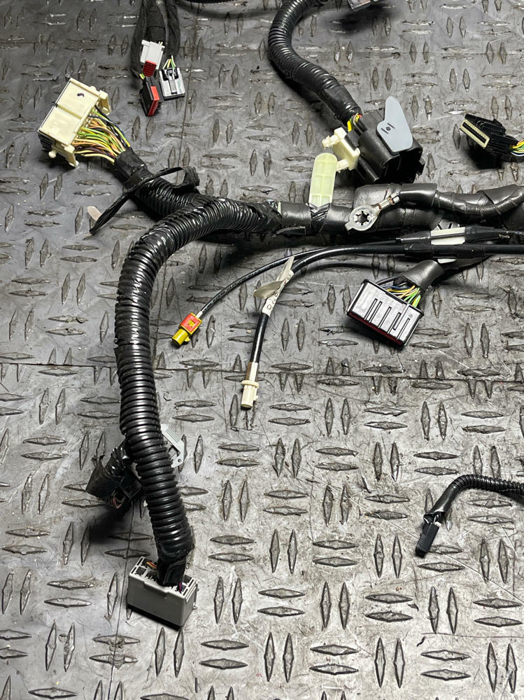 2011-14 Ford Mustang GT Premium Dash Harness (BR3T-14401-HF) 294